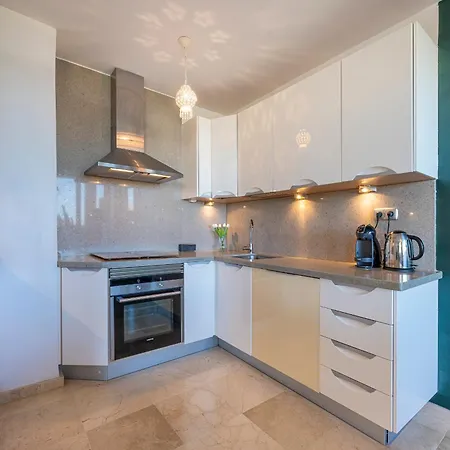 Apartment 2 Bed Ground Floor *