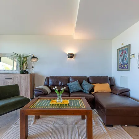 2 Bed Ground Floor Apartment Marbella